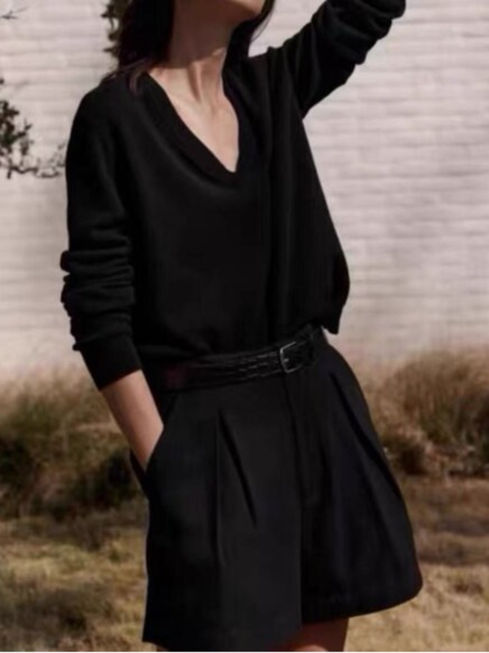 JENNI KAYNE Simone V-Neck Sweater Size Small Black Wool Cotton Blend